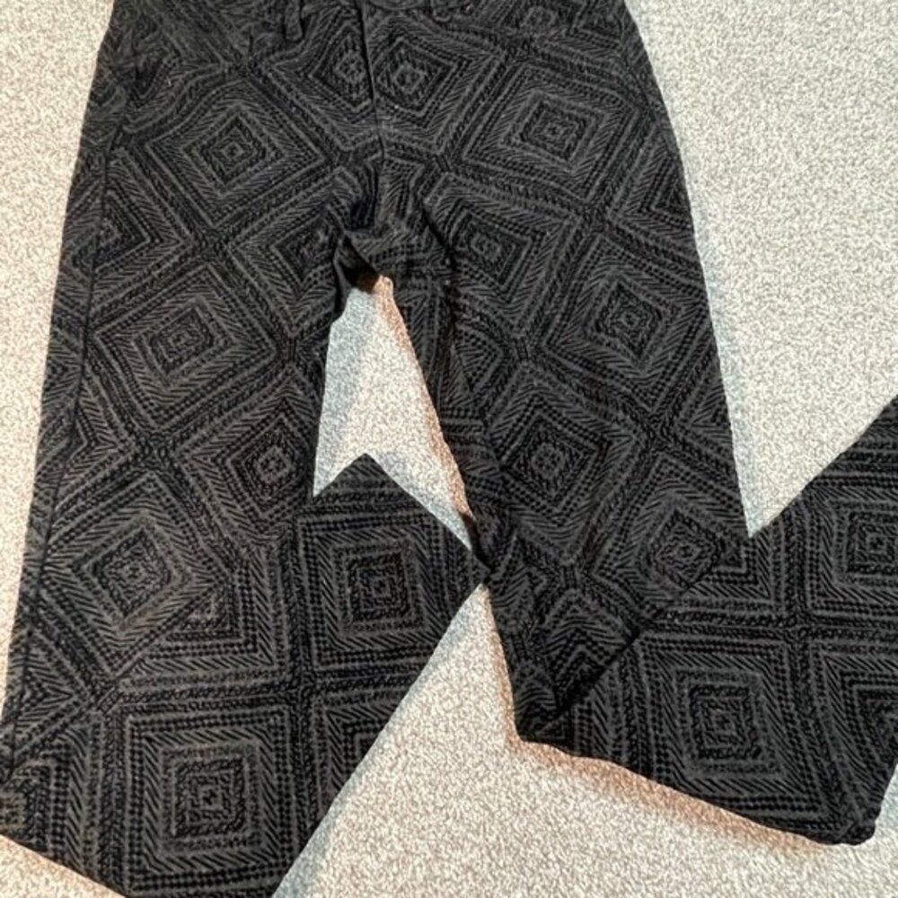 One5One Black Velvet patterned Jeggings Black Textured sz 4